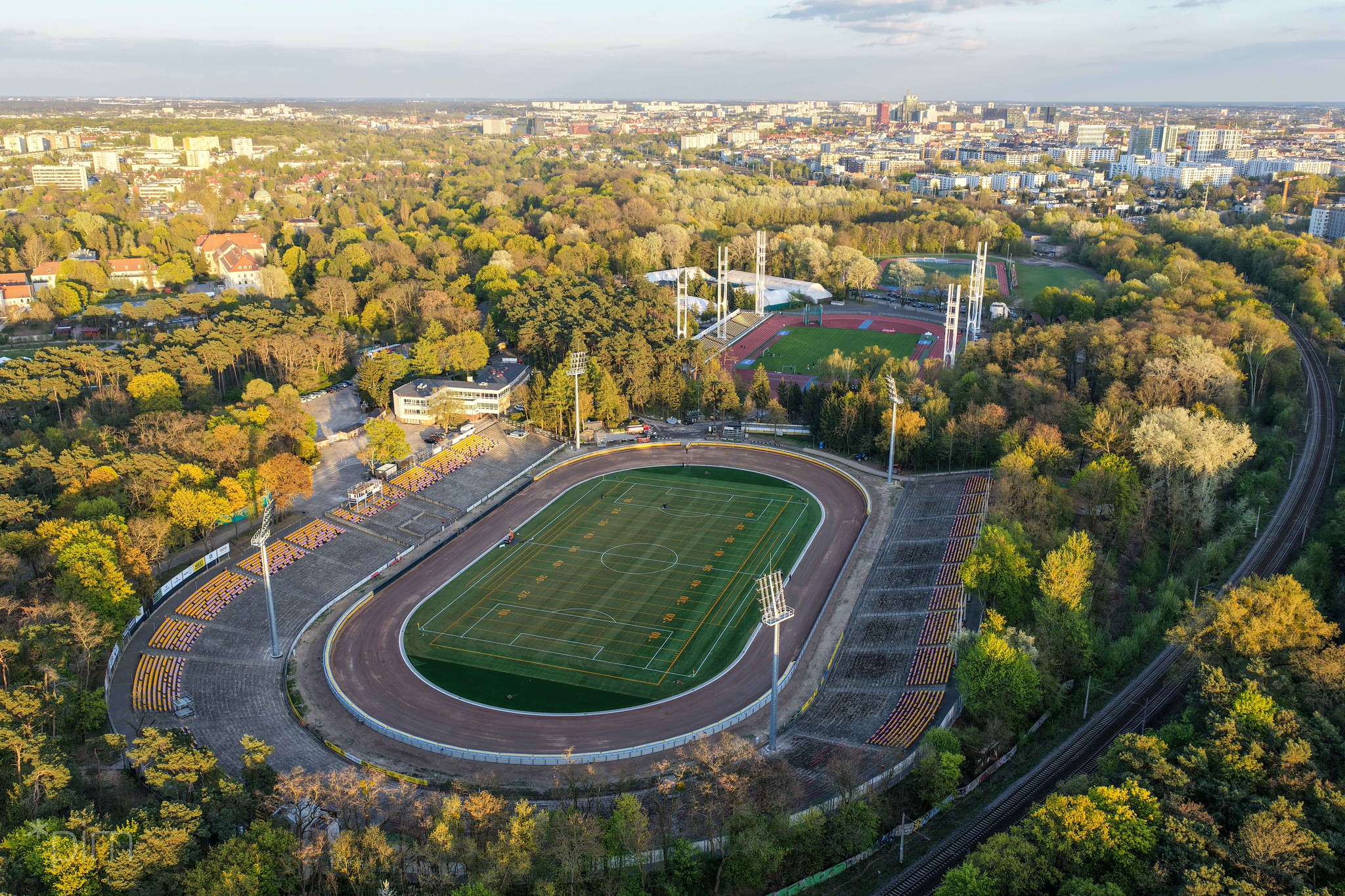 Stadion żużlowy